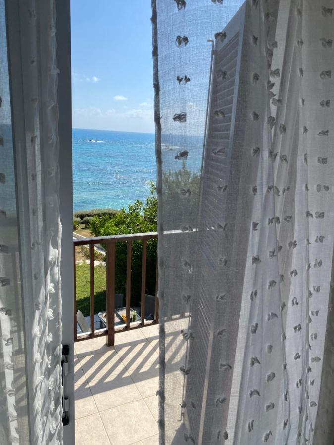 Amazing Front Line Villa In Coral Bay Pegeia Exteriér fotografie